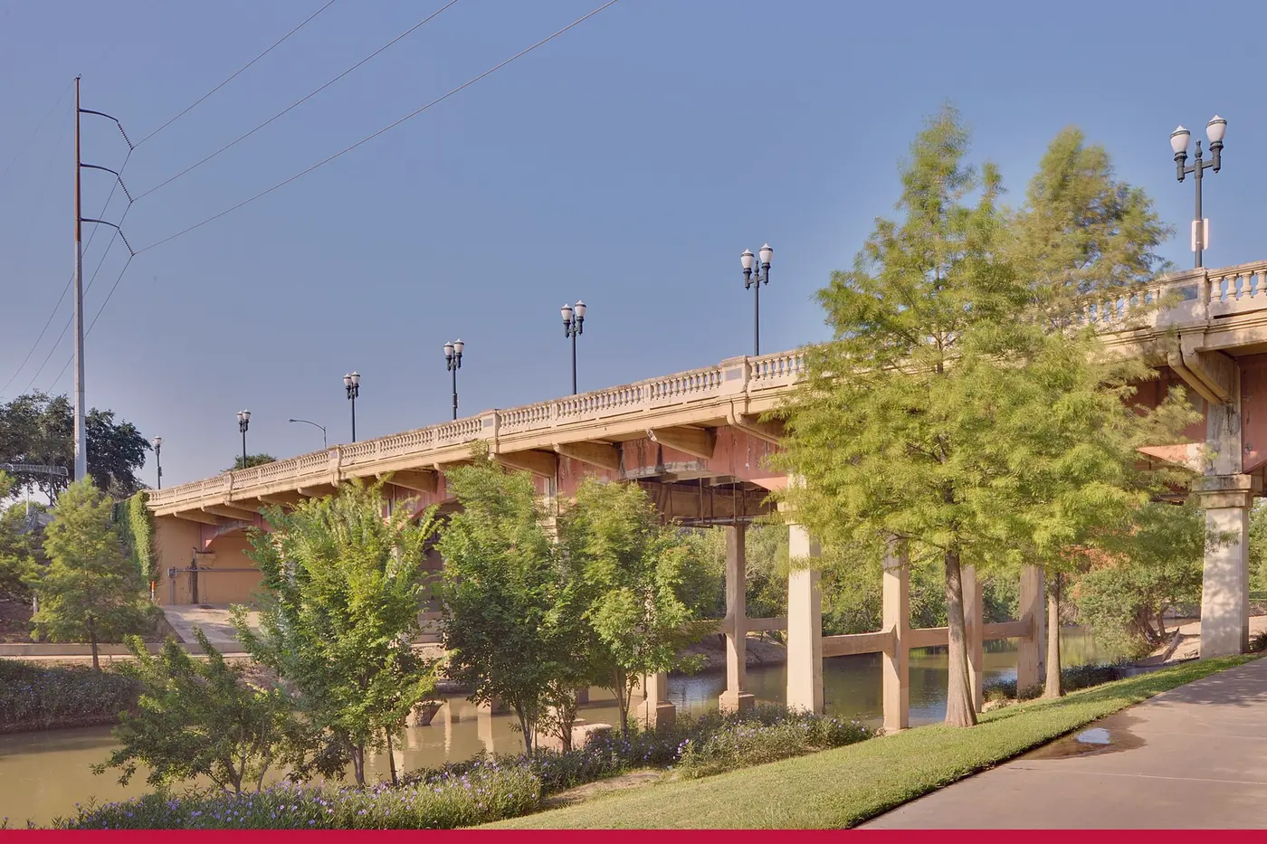 The trail along Buffalo Bayou Park on a calm morning