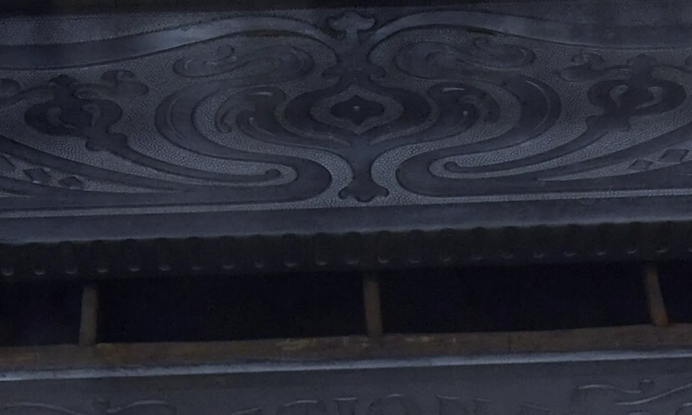 An empty pay drawer with its compartments open